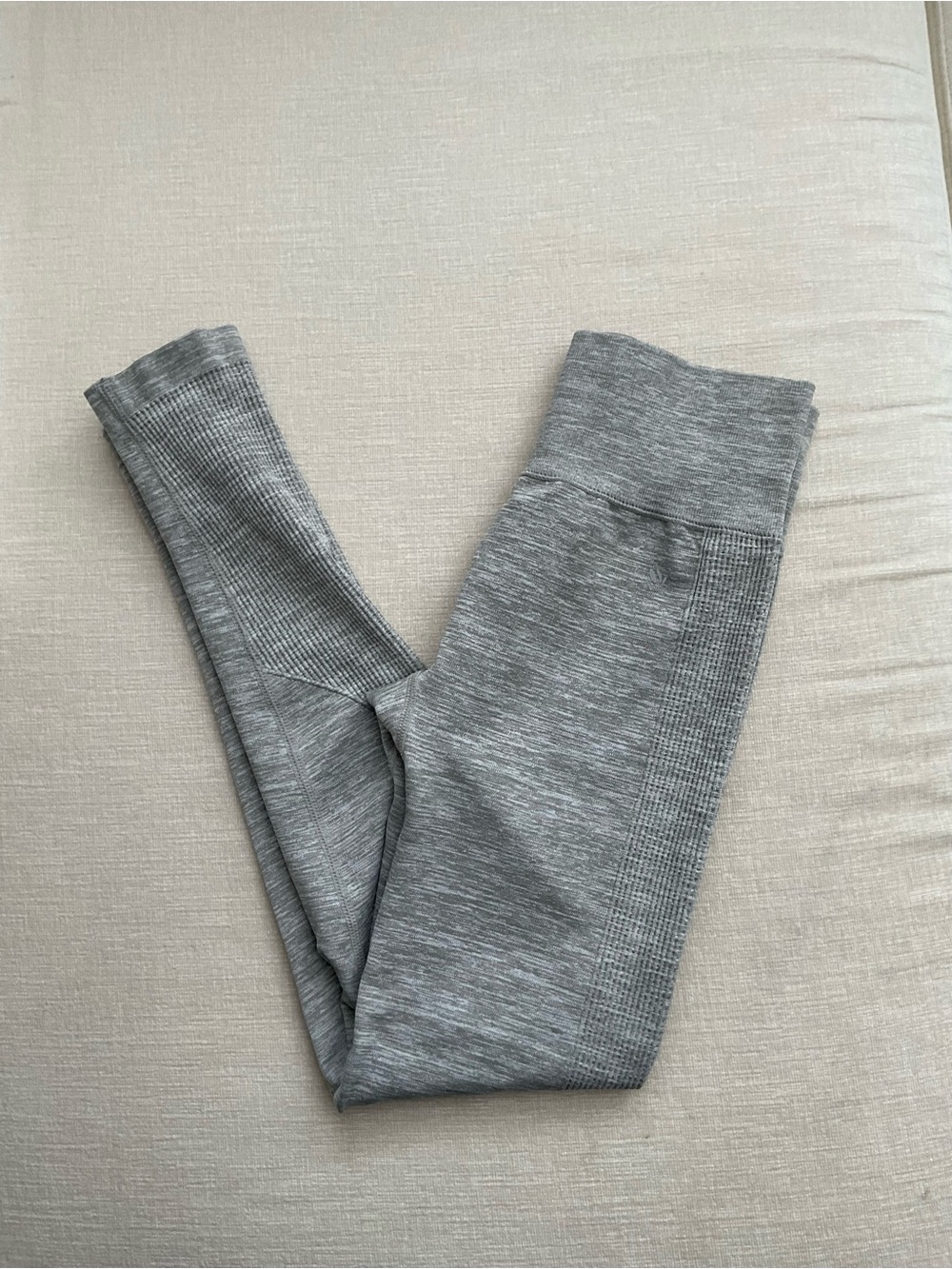 Forever 21 Gray leggings - Picture 3 of 6